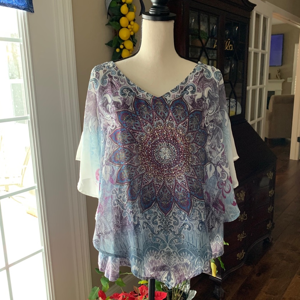 XL cute handkerchief top multi colored